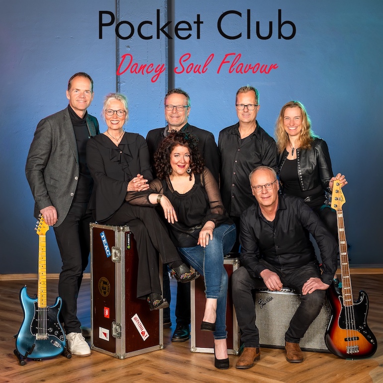 Pocket Club Bild